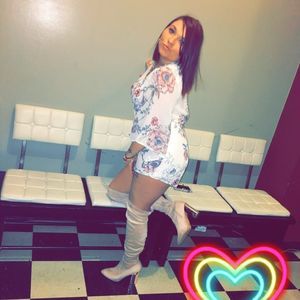 Meet your Posher, Raquel